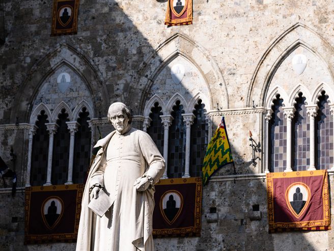Mps: sollecitazione deleghe per assemblea soci del 15 aprile