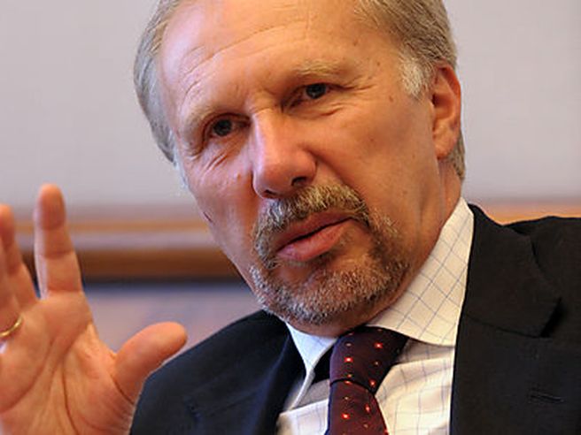Bce: Nowotny, ulteriore rallentamento dell’inflazione nel 2015