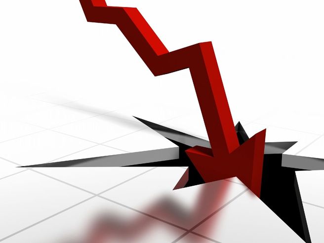 Piazza Affari prosegue in deciso ribasso, Ftse Mib cede il 4%. Sell-off sulle banche
