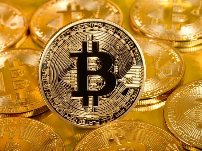 Bitcoin e altre criptovalute: per numero uno Banca Mondiale sono schema di Ponzi