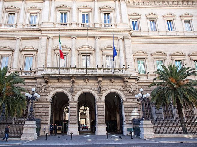 Banche: Perrazzelli (Bankitalia), in progetti trasformazione istituti italiani adottano due modalità operative