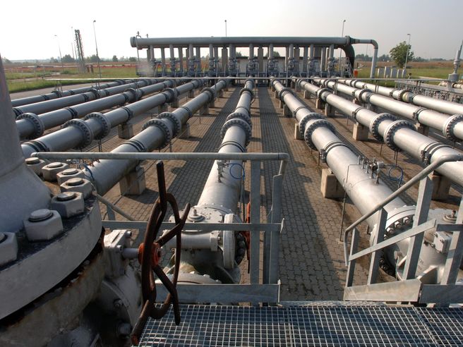 Snam sigla accordo con Corinth Pipeworks per la fornitura di 440 km di tubazioni per idrogeno