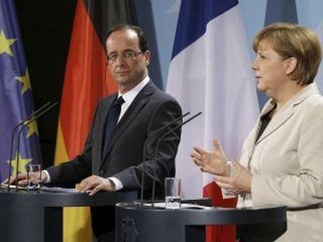 Crisi: oggi incontro Hollande-Merkel su piano per stimolare crescita e occupazione