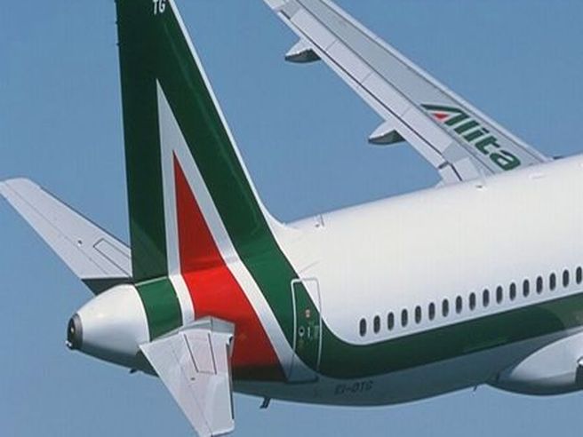 Alitalia: Codacons, depositato oggi esposto alla Commissione europea