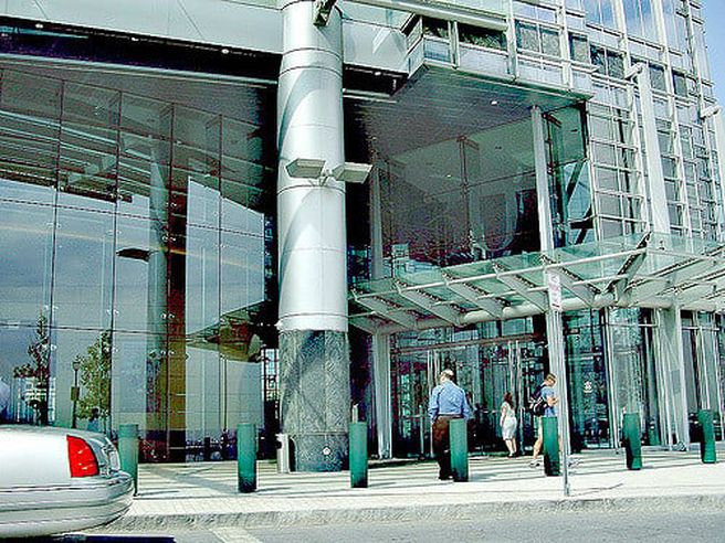 Trimestrali Usa: Goldman Sachs delude le stime sugli utili, titolo cede oltre -1,3% in pre-mercato