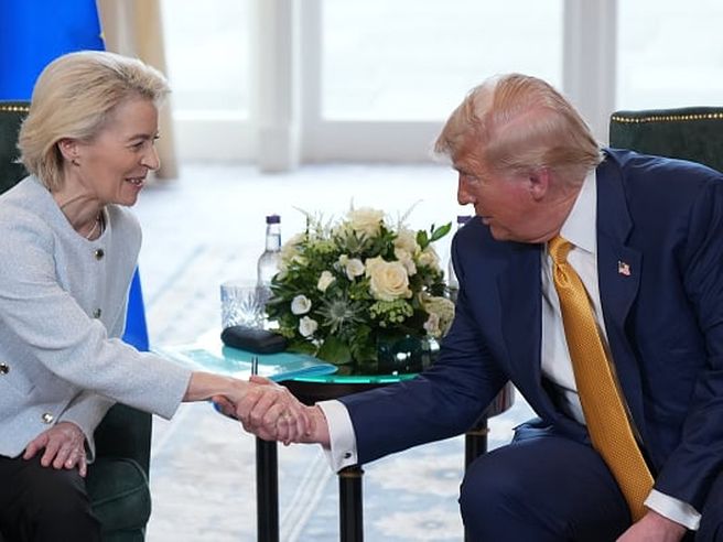 C’è l’accordo Usa-Ue sui dazi, ecco i dettagli. La reazione delle Borse e i titoli da seguire oggi