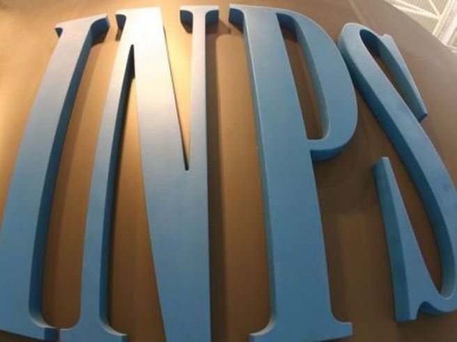Inps: Cig, a maggio ore autorizzate giù del 15,4% annuo, dato influenzato da cassa in deroga