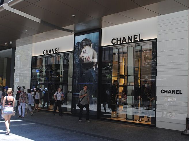 Chanel acquisisce il 25% del marchio di orologi di lusso MB&F