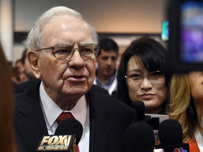 Warren Buffett: pentito su Google e Amazon. L’ammissione dell’oracolo di Omaha