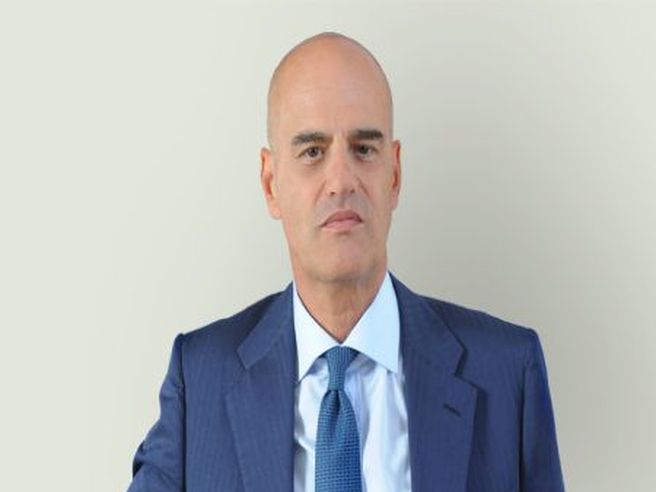 Descalzi (Eni): 26 nuovi progetti attesi con produzione di circa 500 mila barili di olio equivalente al giorno entro il 2017