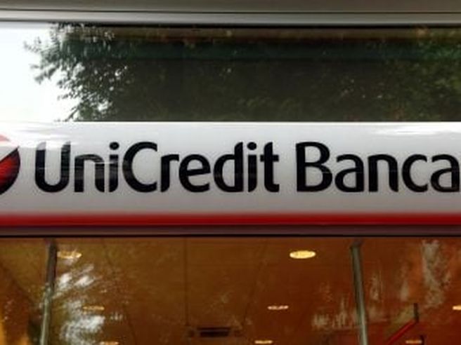 Unicredit: accantonamenti su crediti migliorano a 4,3 miliardi