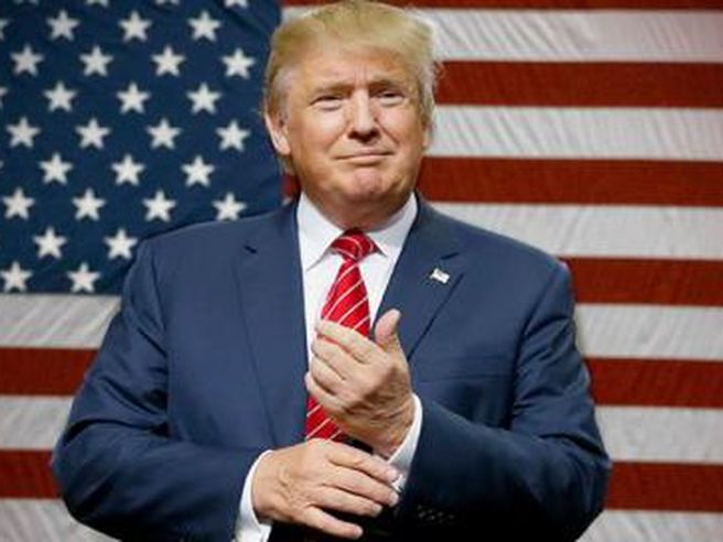 Usa: Trump ha giurato. Due semplici regole: assumi americani, compra prodotti americani