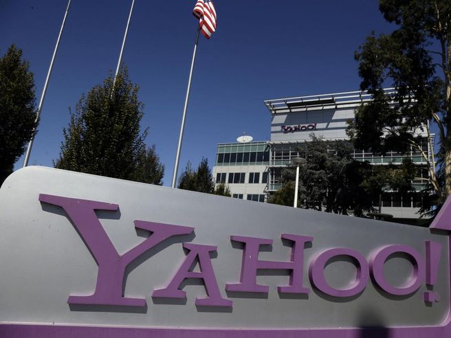 Yahoo: in arrivo le offerte per acquistare il core business (stampa)