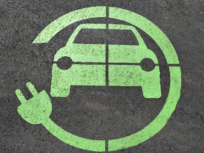 Auto ad alimentazione alternativa: immatricolazioni in aumento del 48% nel I trimestre in Europa