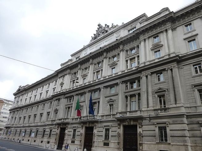 Cdp valuta acquisto divisione RNI di Nexi