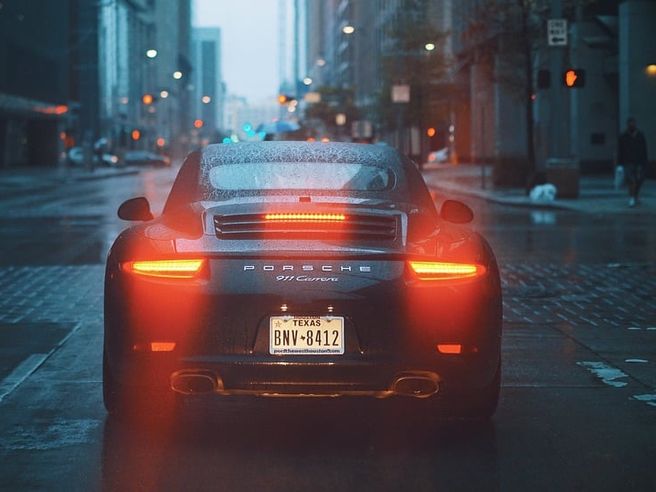 Porsche: utili in crescita nel 1H 2023