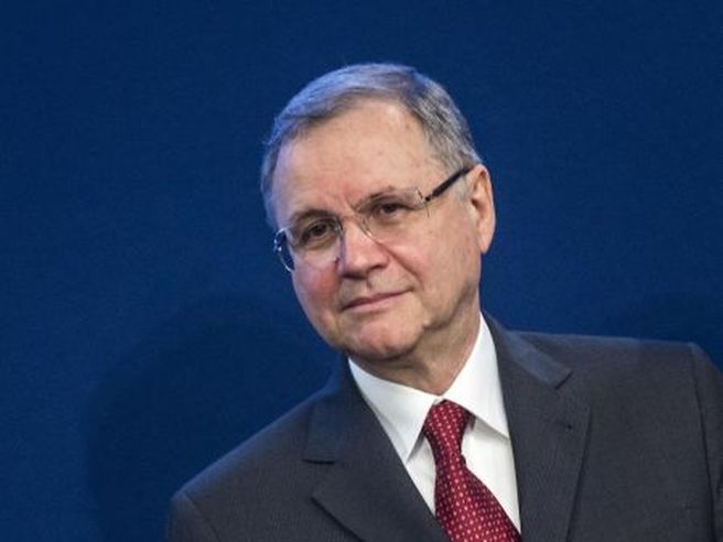 Banche: Visco, bisogna accelerare calo crediti deteriorati
