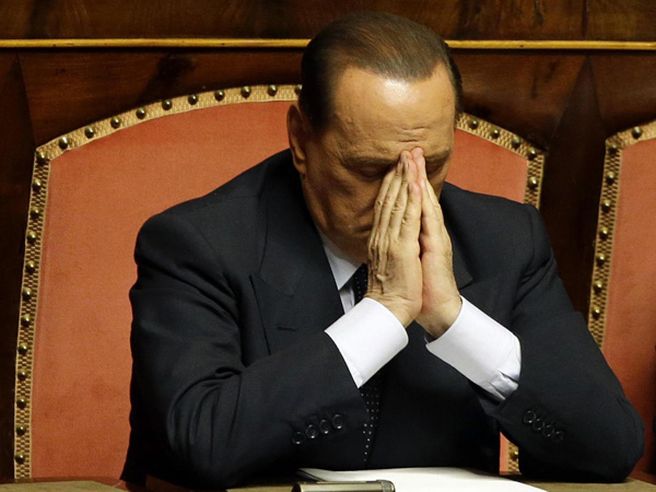 Berlusconi fuori dal Parlamento, cosa accade allo scenario politico? (Barclays)