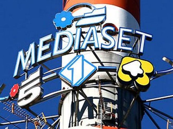 Mediaset: perdita netta a 46,8 milioni, stabili i ricavi