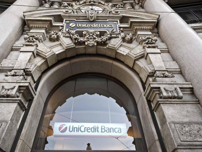 UniCredit, Mustier: aumentata esposizione sui BTP nel secondo trimestre