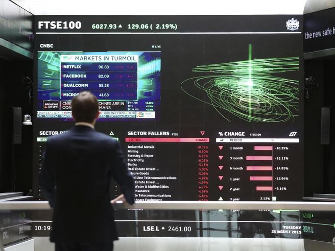Borse Ue in calo, Lufthansa paga pegno all’addio del Cfo
