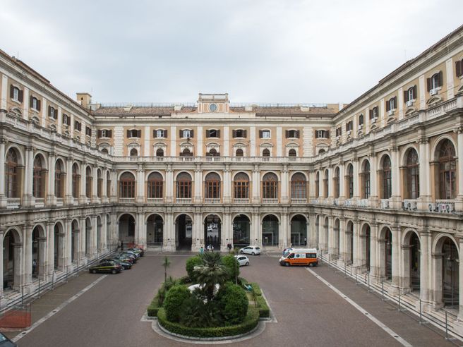 Mef: entrate tributarie in crescita di 54 miliardi (+10,4%)