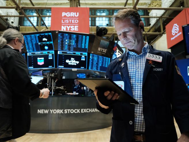 Wall Street, Nasdaq, S&P 500 e Dow Jones: il trend a febbraio, da inizio 2023 e da minimi pandemia Covid