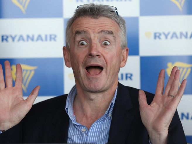 Ryanair prevede rallentamento crescita in inverno, tagliate stime traffico passeggeri