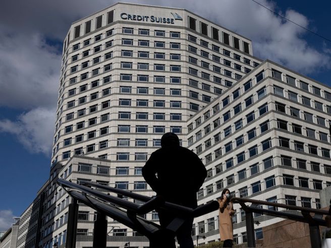 Credit Suisse prenderà in prestito dalla Swiss National Bank fino a 50 miliardi di franchi svizzeri
