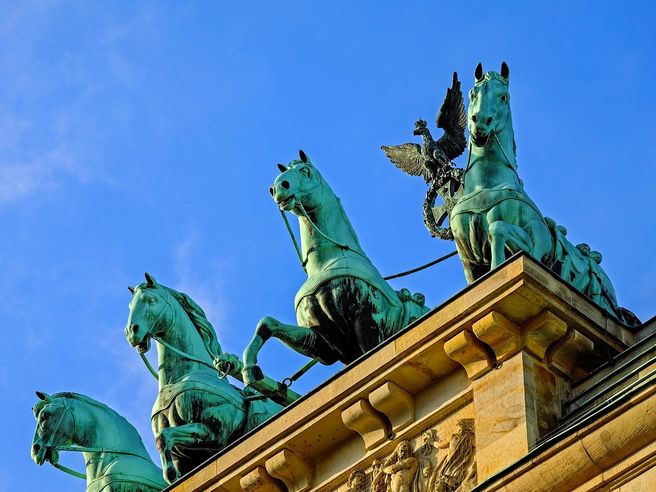 Germania: bilancia commerciale migliora a novembre, meglio delle attese