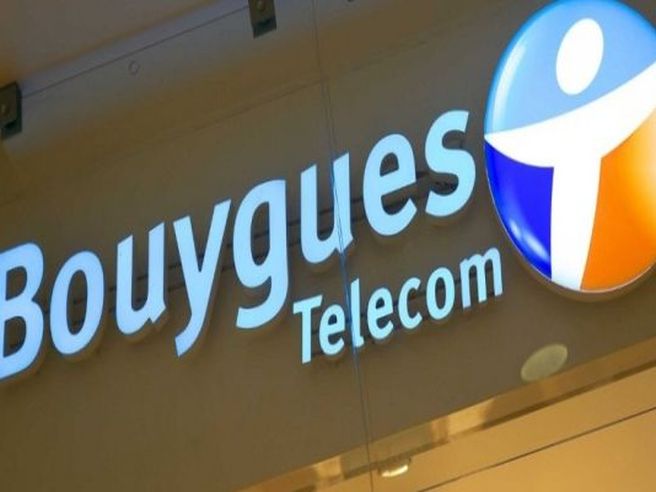 Bouygues sale del 3% a Parigi. Voci di interesse da parte di Orange