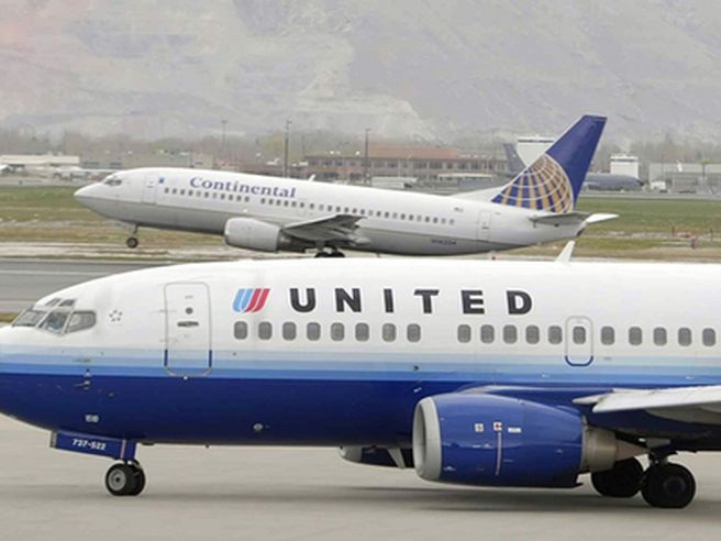 United Continental: segno meno per il fattore di carico a luglio