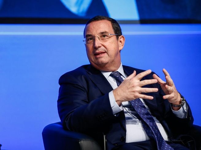 Banco Bpm, Castagna: “A rischio 6.000 posti di lavoro con deal Unicredit”