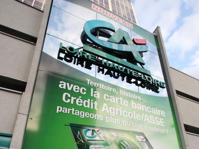 Credit Agricole Italia: offerta su Credito Valtellinese interamente in denaro per 737 milioni: 10,50 € per ogni azione Creval