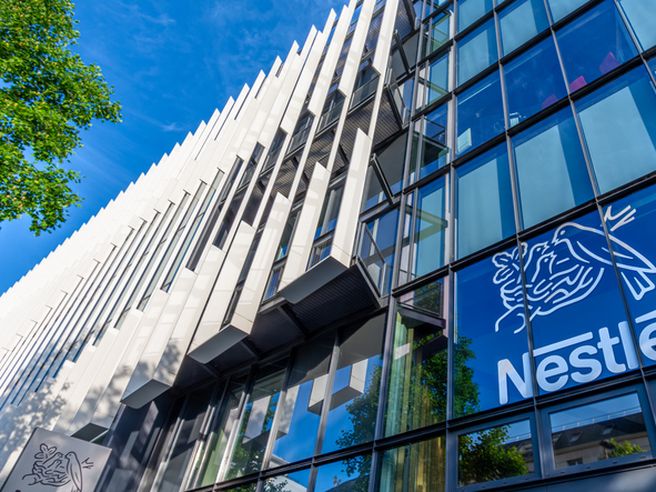 Nestlé annuncia il taglio di 16.000 posti di lavoro