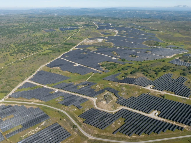 Plenitude rafforza presenza in Spagna con produzione del parco solare di Villarino