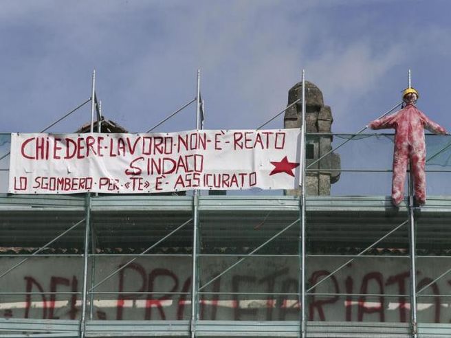 Confcommercio: a marzo sale l’indice di disagio sociale