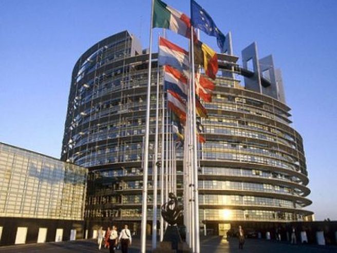 Avvio da brividi in Europa: Dax sotto quota 10 mila punti