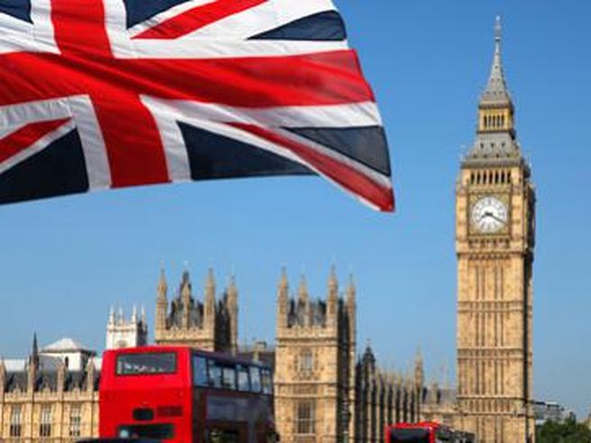 Elezioni Uk: vincono i conservatori, balzo di sterlina e Borsa. Torna ipotesi Brexit? Ecco le implicazioni
