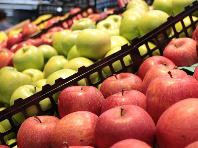 Istat: a marzo prezzi al consumo a -0,4% m/m e +7,6% a/a