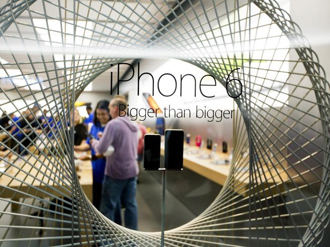Apple, risultati trimestrali migliori delle attese. Volano le vendite di iPhone in Cina