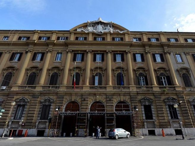 Ministero Economia: Debiti Pa, al 30 ottobre erogati 40 mld e pagati 32,5 mld