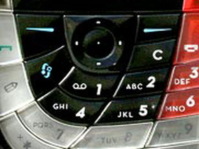 Nokia: Ubs lima target price a 4,1 euro, confermato rating neutral