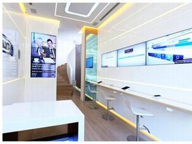 FinecoBank: utile trimestrale sale a 52,6 milioni, titolo positivo