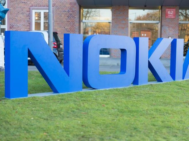 Nokia accelera sul taglio dei costi dopo calo risultati trimestrali