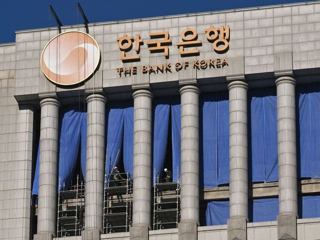 Mossa anti-inflazione, Corea del Sud: banca centrale sorprende mercati, alza tassi al record da agosto 2019