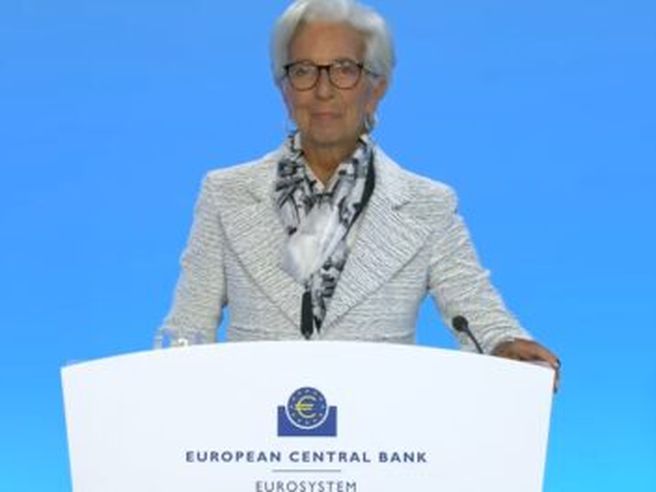 Bce, Lagarde: ‘non dubitate della nostra determinazione a riportare inflazione al 2%’
