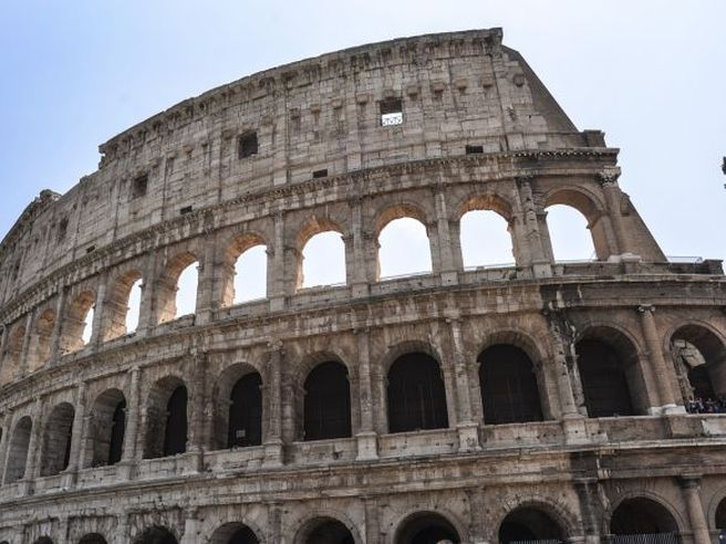 Italia: Pil IV trimestre 2018 (finale) rivisto al rialzo a -0,1% t/t