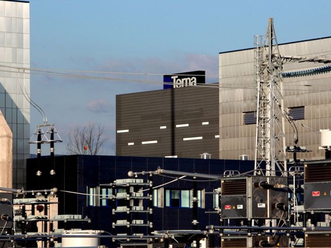 Terna: Cede a CDPQ società titolare di una linea elettrica in Uruguay per oltre €27 mln