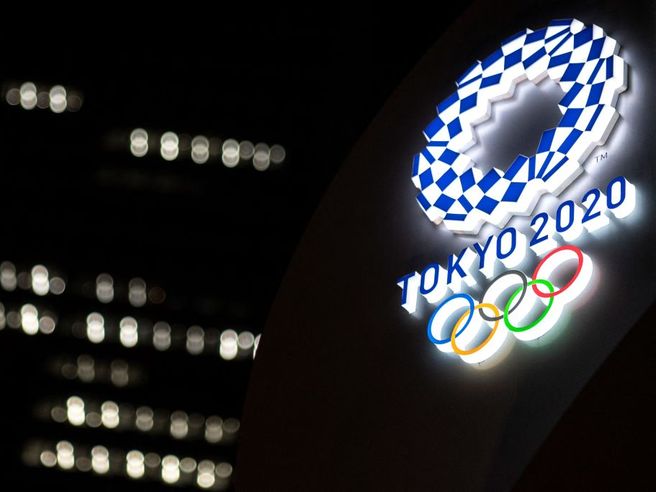 Borsa Tokyo smorza perdite dopo cali fino a -2%, pesa stato emergenza Covid-19. Nessuno spettatore a Olimpiadi Tokyo